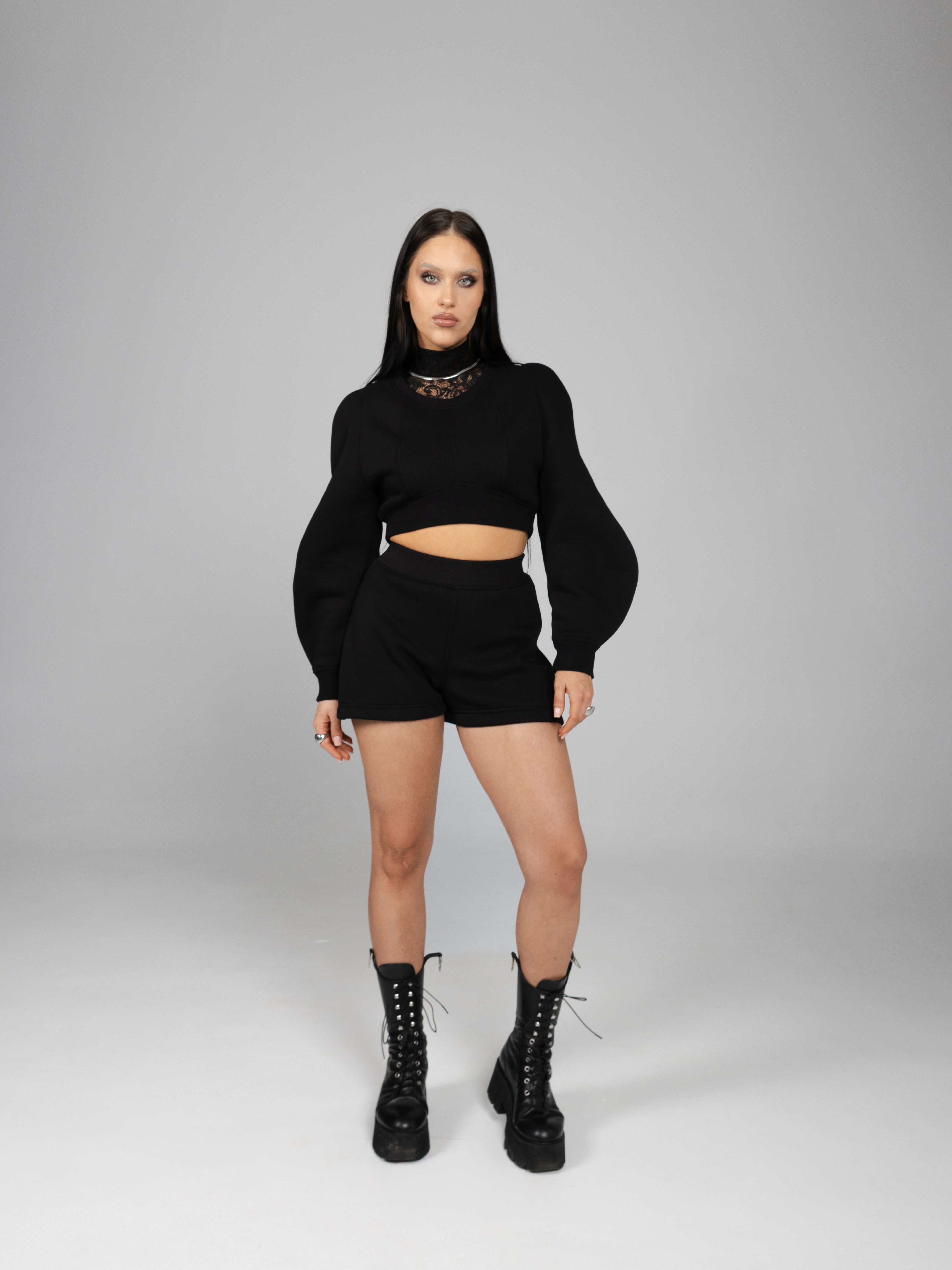 Pulover cropped fără ținte