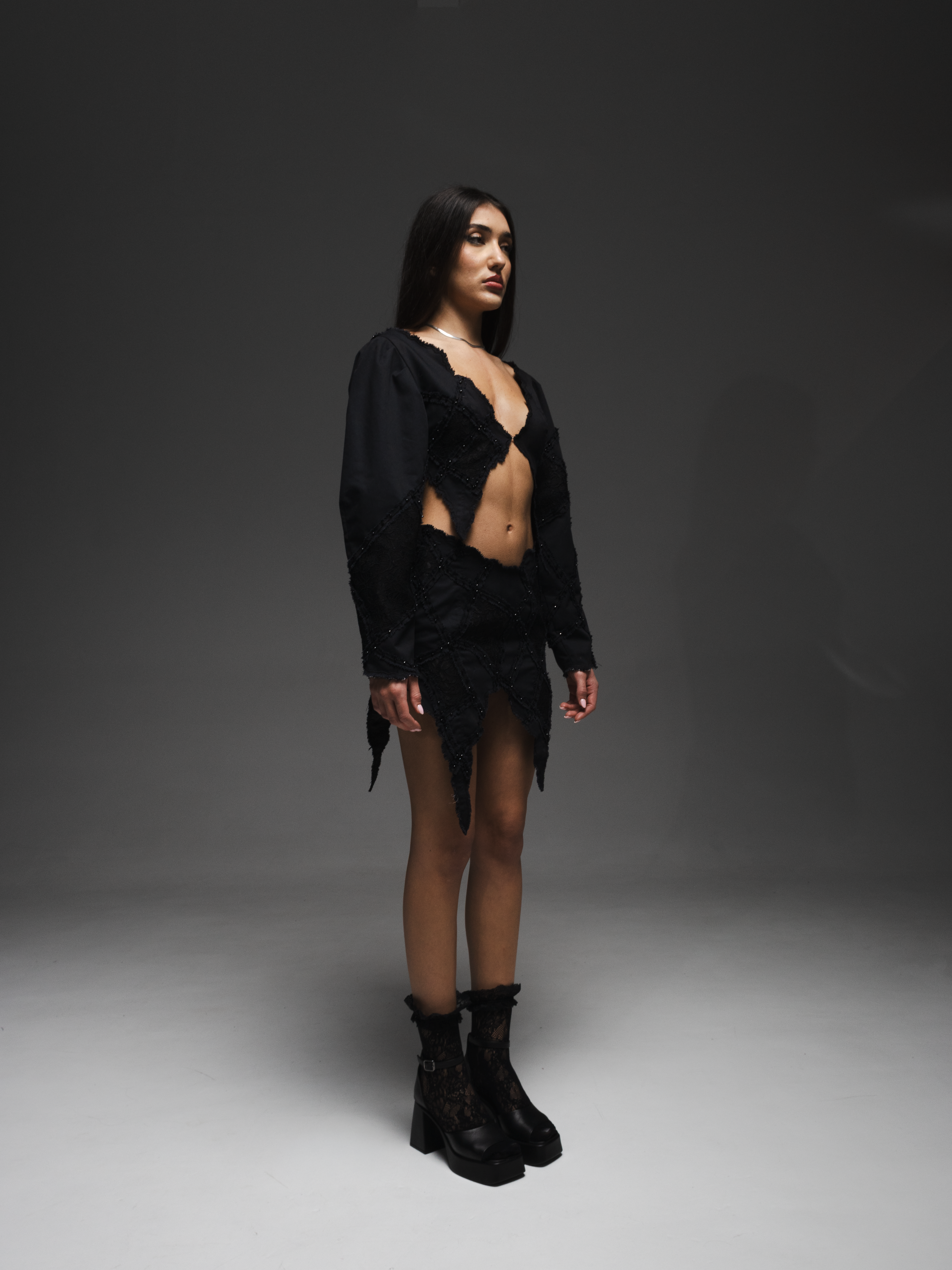 Bluză scurtă cu mâneci bufante